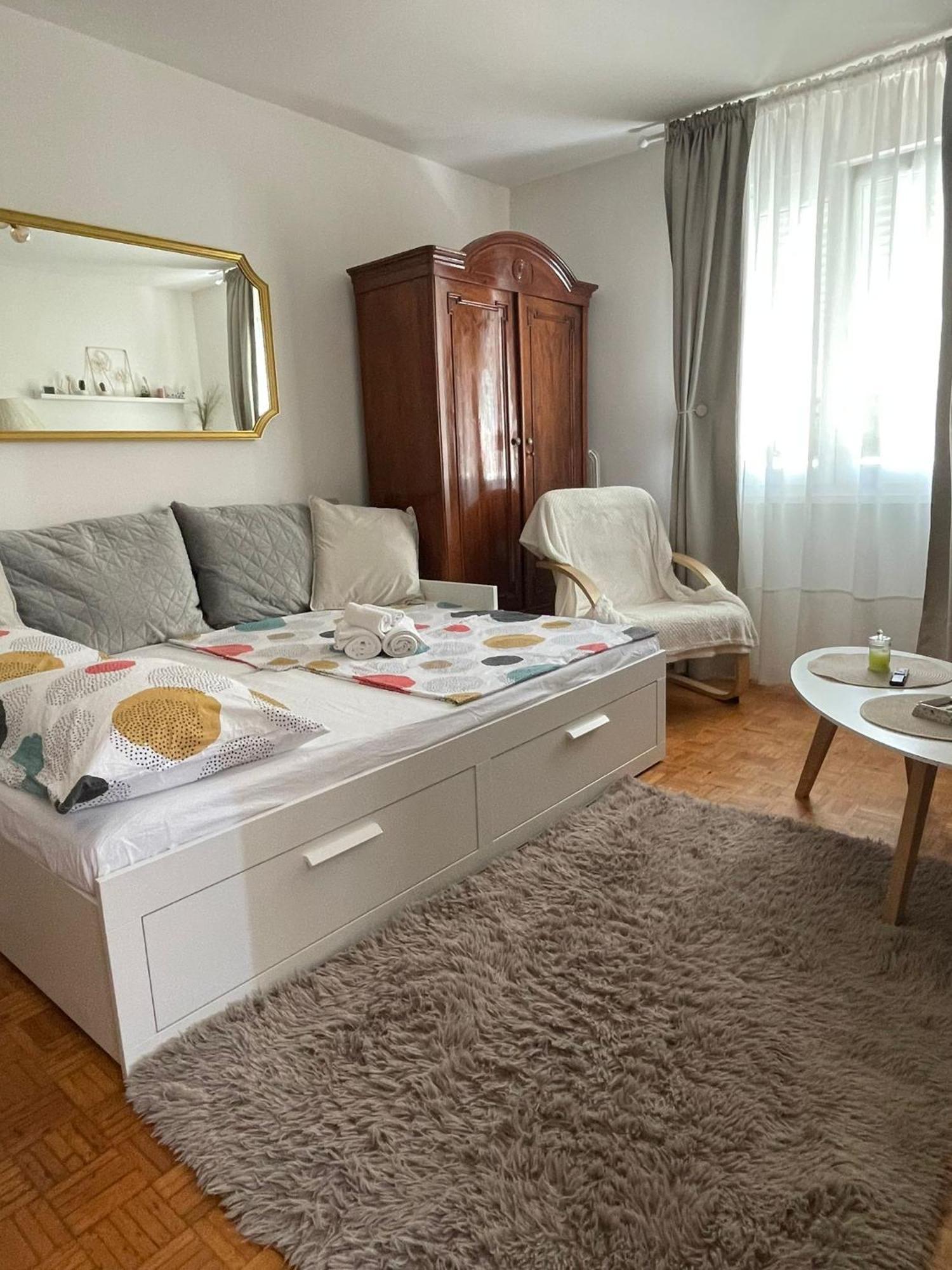 Studio Apartman Providenca Split Zewnętrze zdjęcie